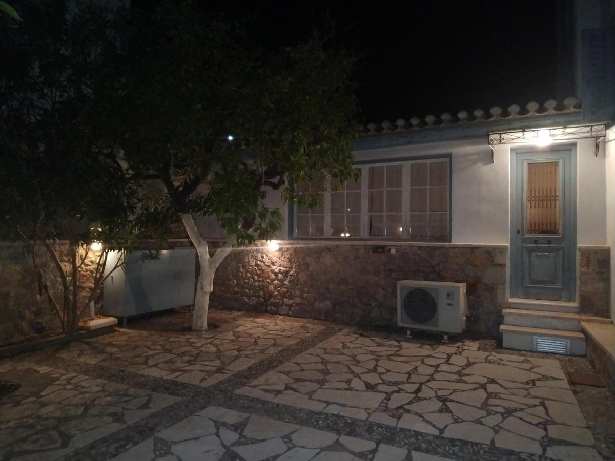 Liknon Guesthouse Villa Galaxidi Екстер'єр фото