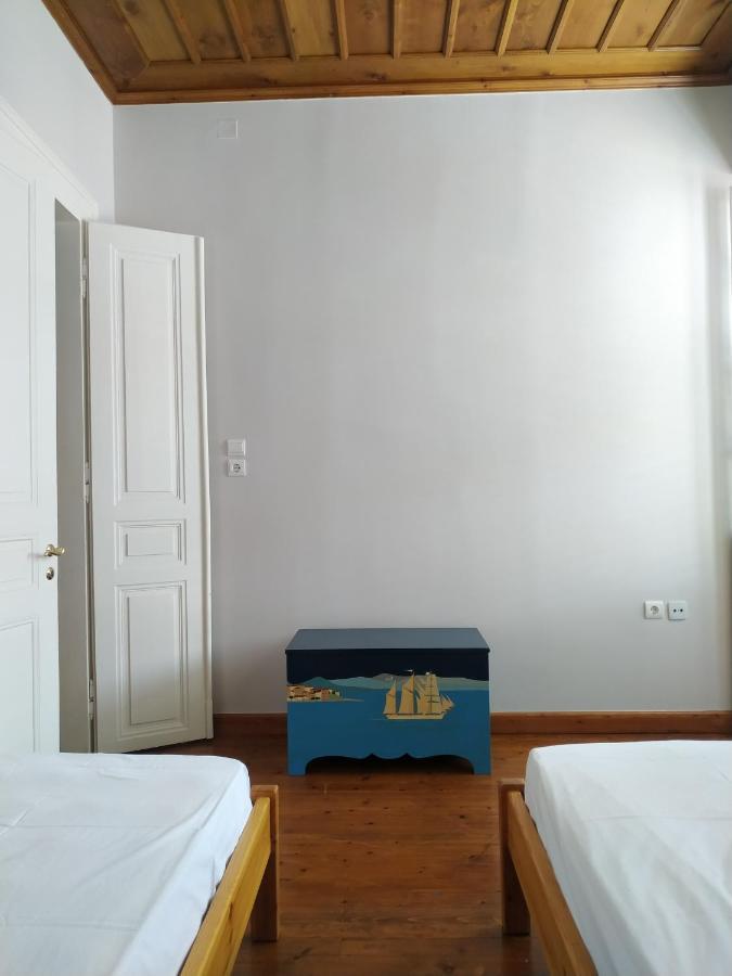 Liknon Guesthouse Villa Galaxidi Екстер'єр фото
